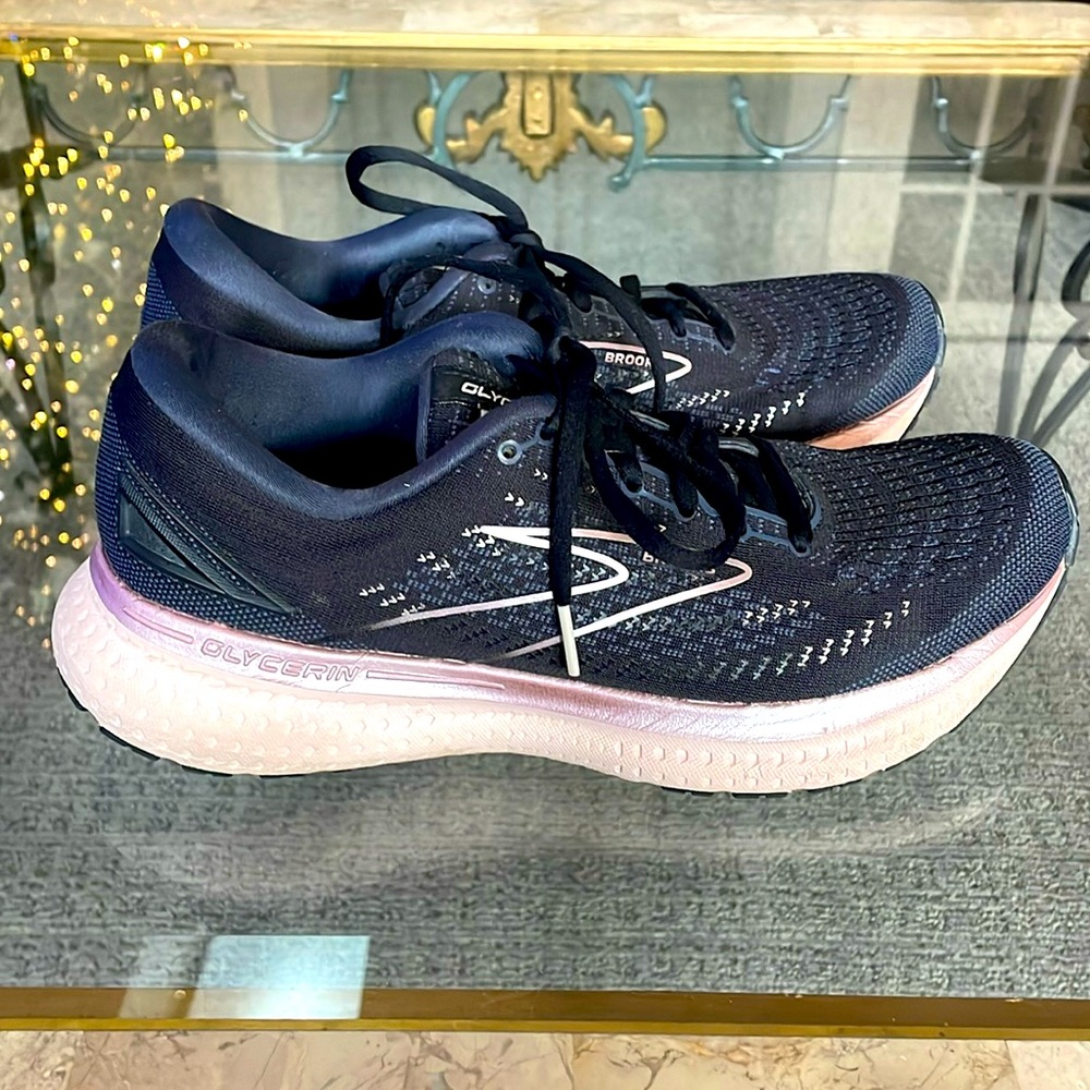 Women’s Brooks Glycerin 19